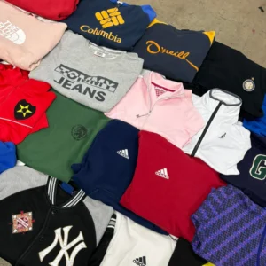 BOX 25 CAPI FELPE E PANTALONI TUTA MIX FIRMATO